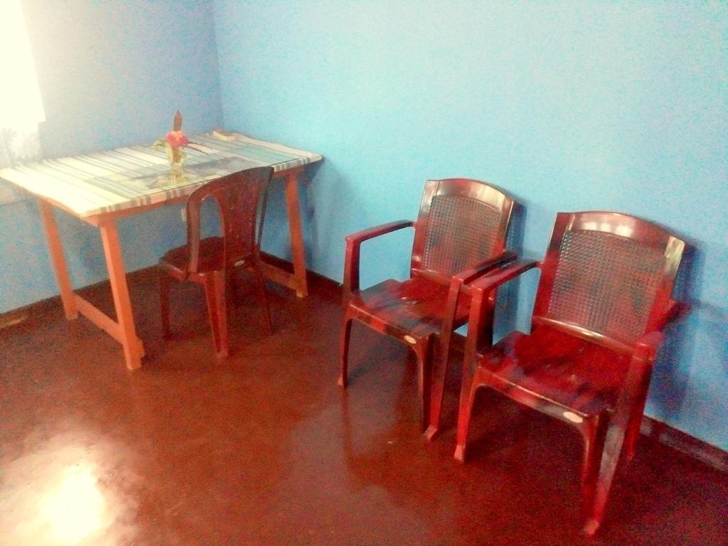 Hikkaduwa Home Stay Oda fotoğraf